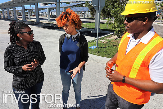 Bahamas' largest solar car park set to open - photo