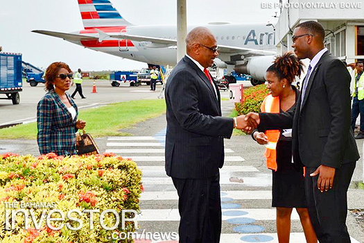 PM arrives in St Lucia for CARICOM meeting