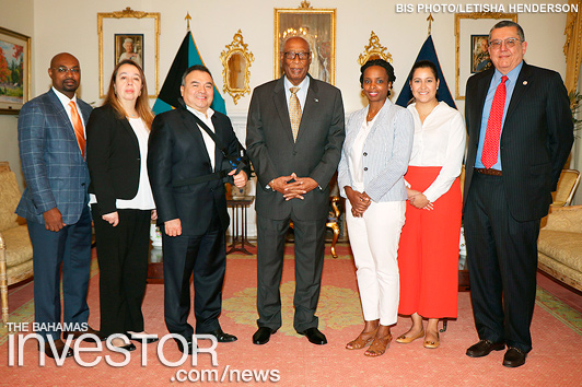 OAS members visit governor general